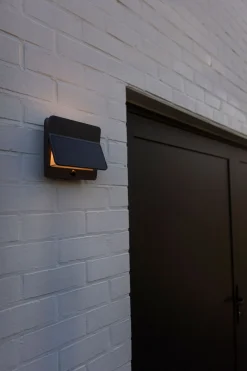 Aleta solar wandlamp