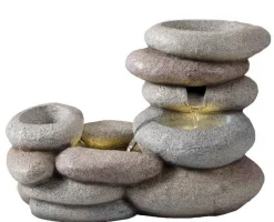 Fontein opgestapelde keien