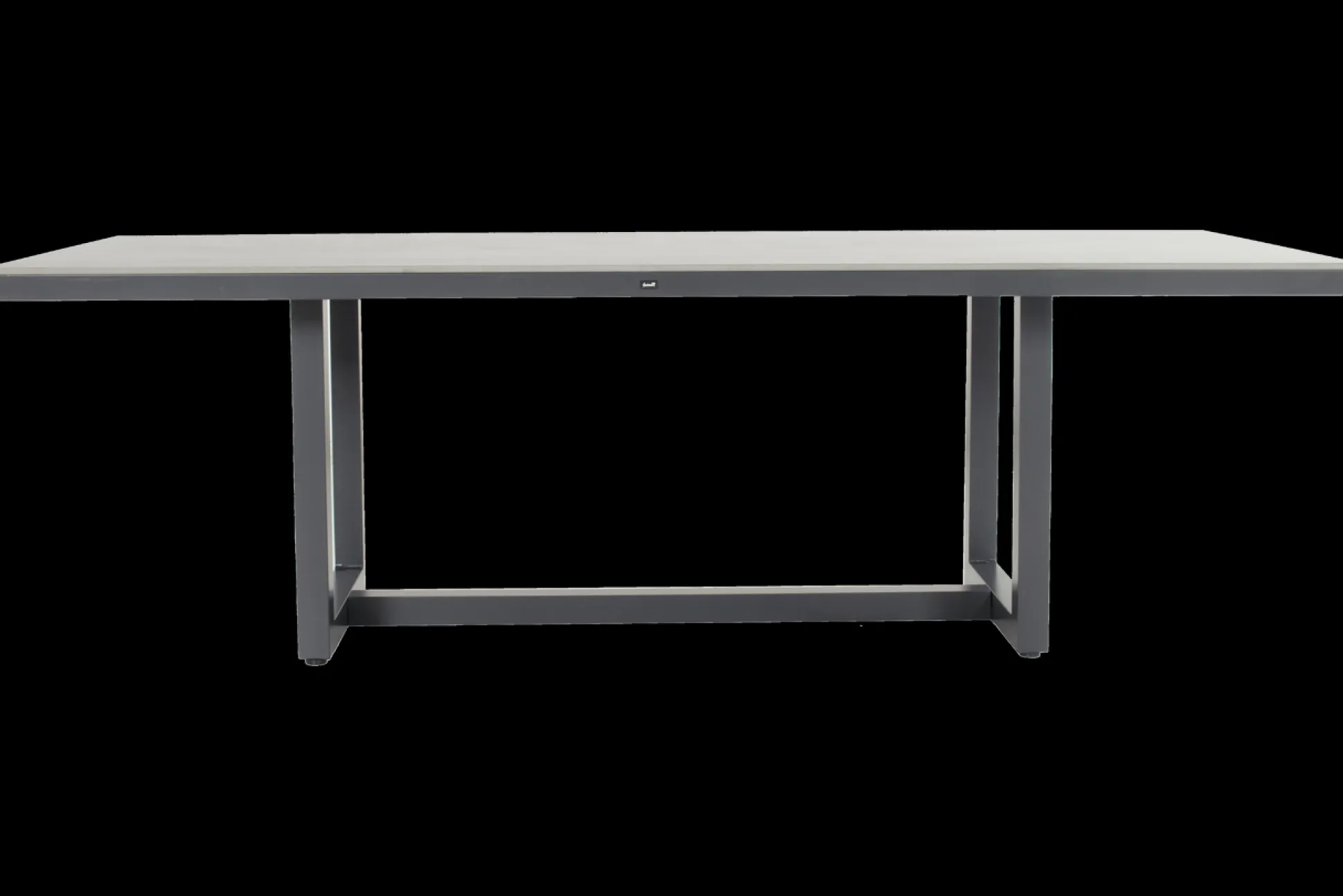 Luto dining tafel
