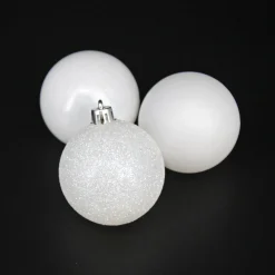 Set van 18 kerstballen