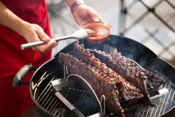 WEBER DELUXE MULTIFUNCTIONELE VLEESHOUDER RVS